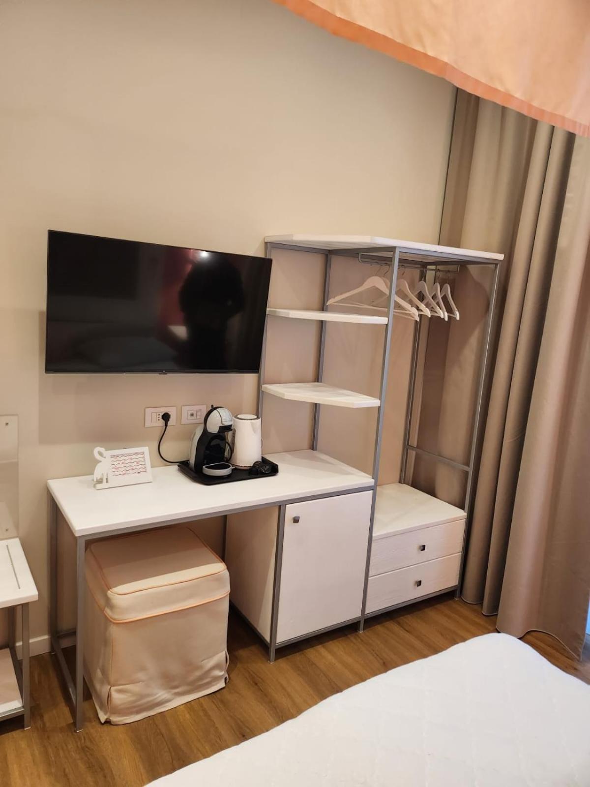 Berry Rooms Каляри Екстериор снимка